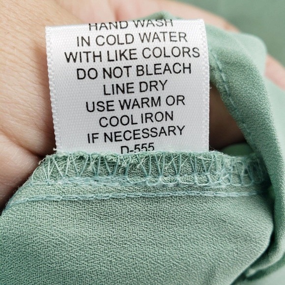 MPH collection green blouse womens plus size 3x gold shoulder button accent flaw - Picture 6 of 10